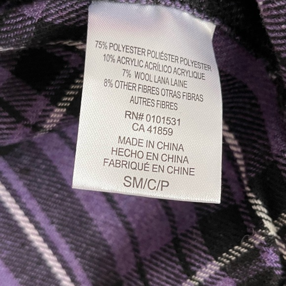 MARVEL Black Panther Wakanda Forever flannel shirt size S - Picture 2 of 4